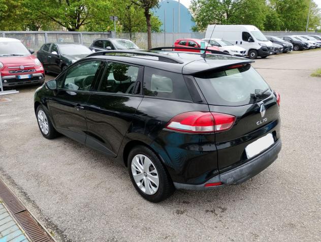 Renault Clio Sporter 1.5 dCi 8V 75CV S&S Zen - Foto 2
