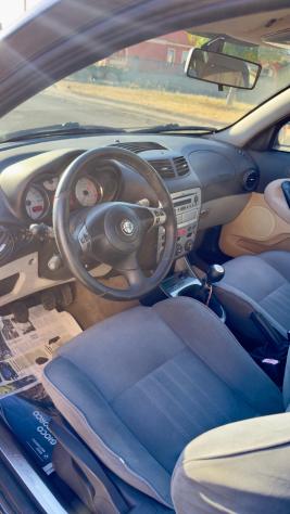 Alfa Romeo 147 1.9 JTD M-JET 16V 5 porte Dist. - Foto 9