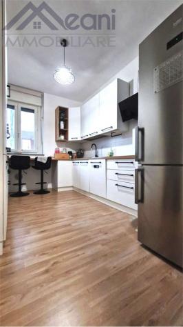 180 M - STUPENDO 3 LOCALI CON CUCINA ABITABILE E 2 BALCONI! - Foto 2