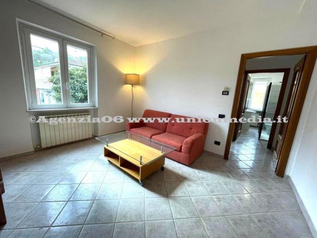 Appartamento in vendita a Vezzano Ligure