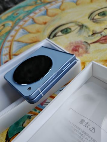 SMARTPHONE ZTE NUBIA FLIP 5G ANDROID NUOVO - Foto 6