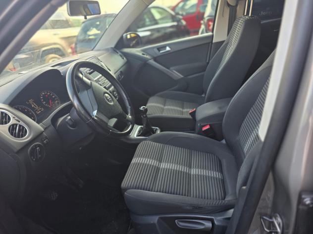 Volkswagen Tiguan 2.0 TSI Sport & Style (18) - Foto 9