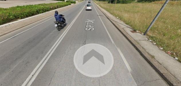 Immobile in asta di 18 m², box auto in vendita a Bari - Foto 7