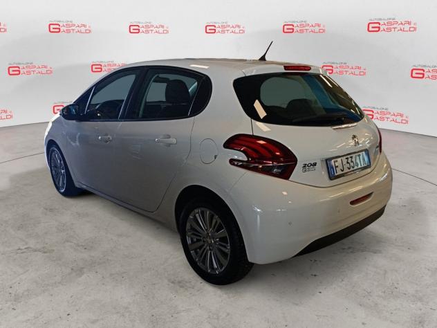 Peugeot 208 ALLURE PureTech 82cv GPL - Foto 4