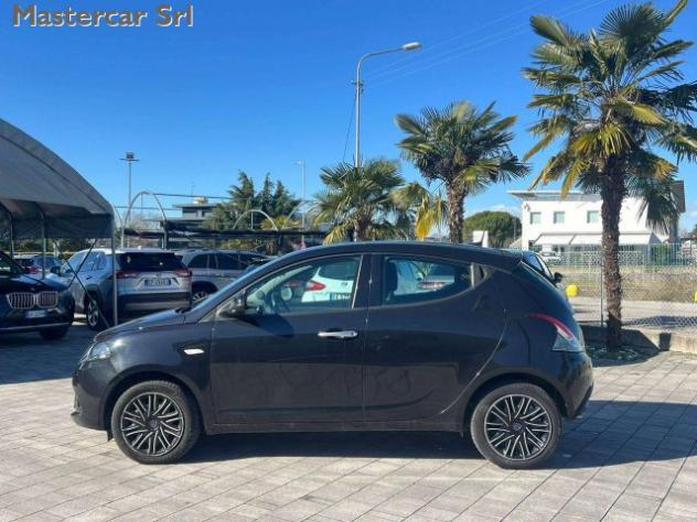 LANCIA Ypsilon 5p. Neopatentati 1.0 hybrid Gold tg: GK578ZB rif. 24016110 - Foto 5