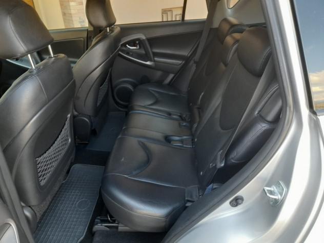 Toyota RAV4 III 2.2 d-4d Luxury 177cv - Foto 10