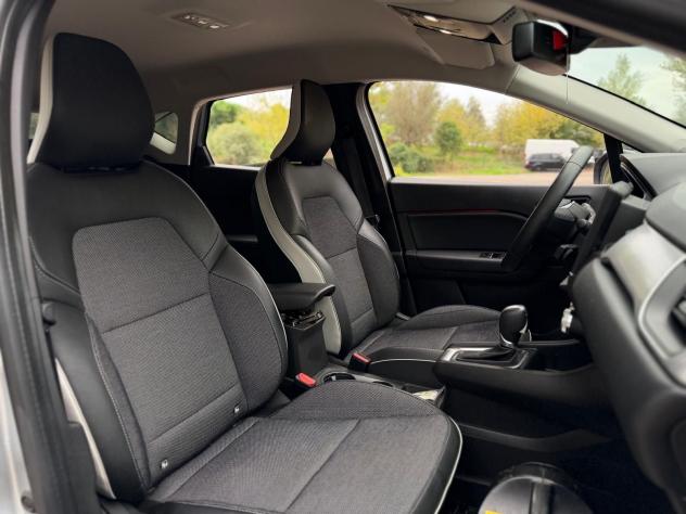 Renault Captur Captur 1.6 E-Tech full hybrid Evolution 145cv auto - Foto 10