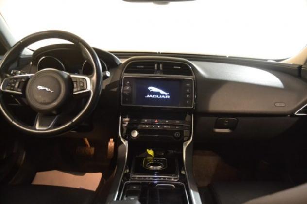 JAGUAR XE 2.0 D Turbo 180 CV AWD aut. Portfolio rif. 23821518 - Foto 7