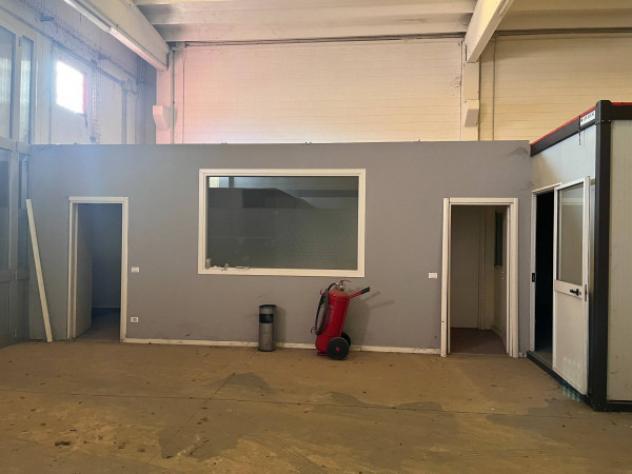 Immobile di 650 m² con 3 locali in vendita a Roncadelle - Foto 3