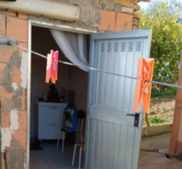 Immobile in asta di 139 m² con più di 5 locali e box auto in vendita a Pianella - Foto 3