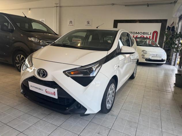 Toyota Aygo Connect 1.0 VVT-i 72 CV 5 porte x-fun MMT