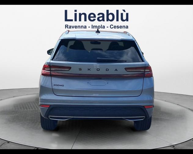 Škoda Kodiaq Sportline Be More 7 posti 1,5 TSI Hybrid 110 kW (150 CV) 7 marce - DSG - Foto 5