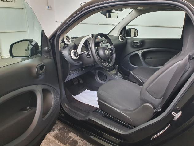 smart fortwo EQ Passion TUA 108,00 al MESE - Foto 8