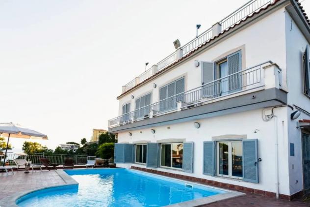 Villa in vendita a Pozzuoli
