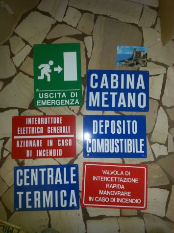 COLLEZIONE TARGHE METALLO NUOVE