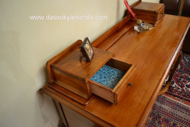 Scrittoio da centro con alzatina stile Barocchetto prima metà XX secolo. - Foto 5