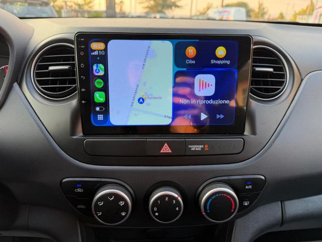 Hyundai i10 1.0 MPI BENZ 65CV 5P CLASSIC 2018 - Foto 8