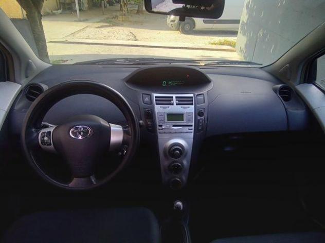 TOYOTA - Yaris - 1.4 D-4D 5p. - Foto 10