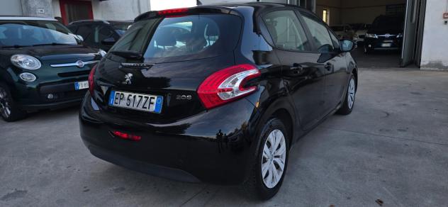 Peugeot 208 1.4 HDi 68 CV 5 porte Active - Foto 4