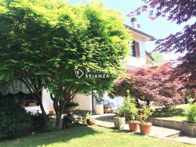 ARCORE: IN VENDITA VILLA SINGOLA CON TERRAZZO E GIARDINO PRIVATO. - Foto 2