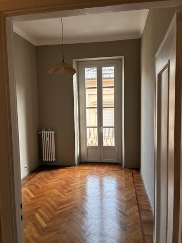 Stanze singole arredate – Via Mazzini – Piazza Bodoni – Tutto incluso - Foto 7