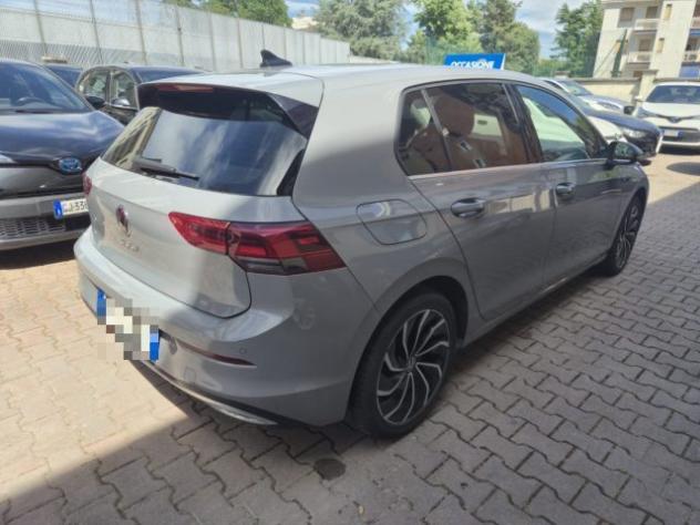 VOLKSWAGEN Golf 2.0 TDI 150 CV DSG SCR Style rif. 23811509 - Foto 4