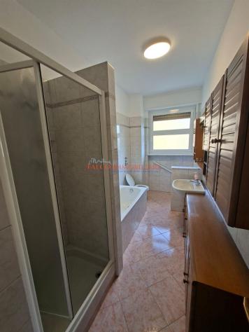 MILANO VIA DEGLI ZUCCARO - MM4 FRATTINI - CAMERA DOPPIA 21 MQ CON TERRAZZINO ESCLUSIVO - Foto 19