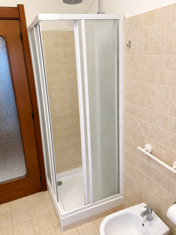 FONTE MERAVIGLIOSA MONOLOCALE ARREDATO CON TERRAZZO PRIVATO. - Foto 7