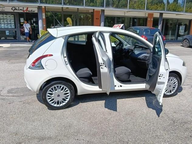 LANCIA Ypsilon 1.2 69 CV 5 P: GPL Ecochic Silver*uniproprietario* rif. 23966139 - Foto 3