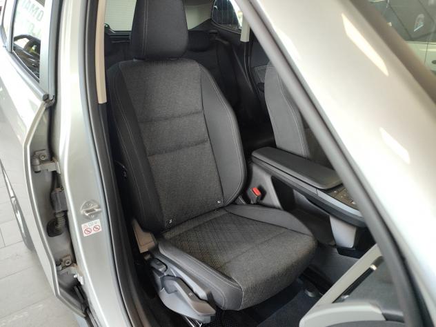 BMW X1 sDrive18i Auto Camera+Sensori FrontAssist FariLED - Foto 5