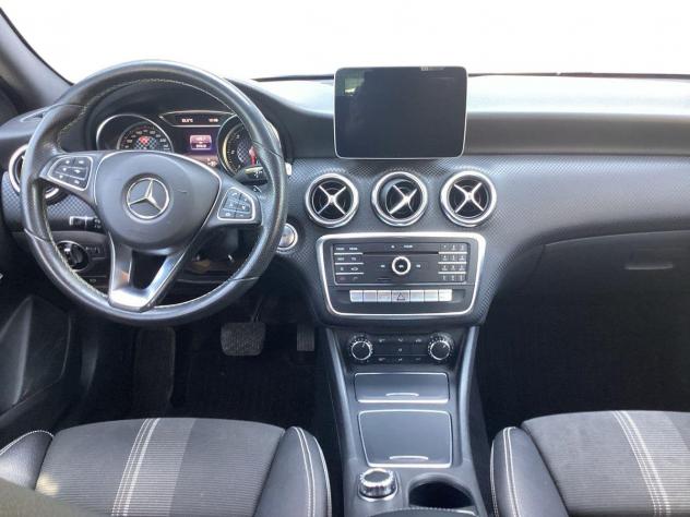 Mercedes-Benz Classe A - W176 A 180 d Sport auto my16 - Foto 9