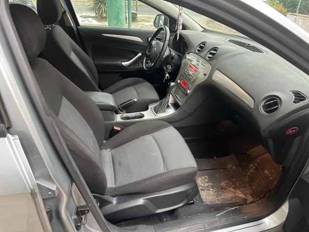 Ford Mondeo SW 2.0 TDCi 130 CV aut. (12 RATE) - Foto 6