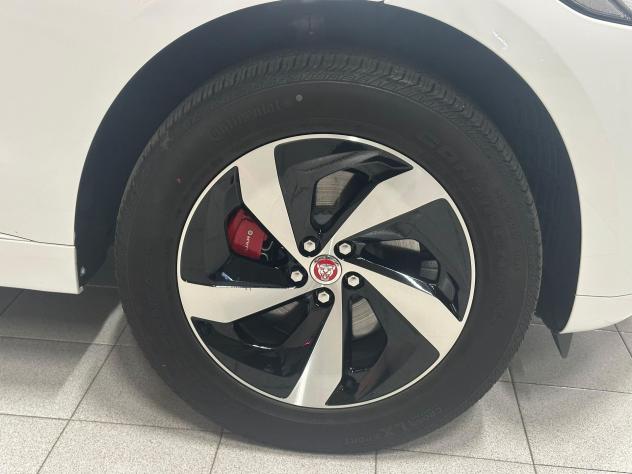 Jaguar F-Pace F-Pace 2.0 D 204 CV AWD aut. R-Dynamic S | IVA ESPOSTA - Foto 9