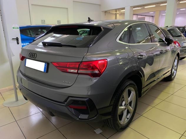Audi Q3 SPB 2.0 230Cv 45 TFSI quattro S tronic Business Plus - Foto 3