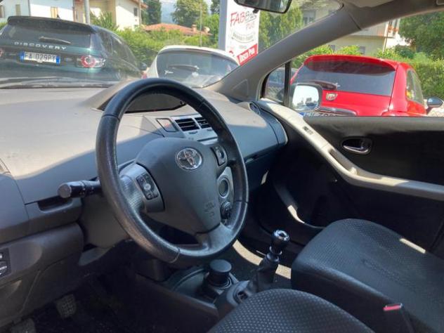 TOYOTA Yaris 1.3 5 porte Sol rif. 23836137 - Foto 8