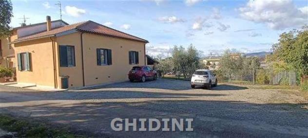 VILLA di 66 vani e di 200 mq (CAMPAGNATICO) rif. 2532.68M