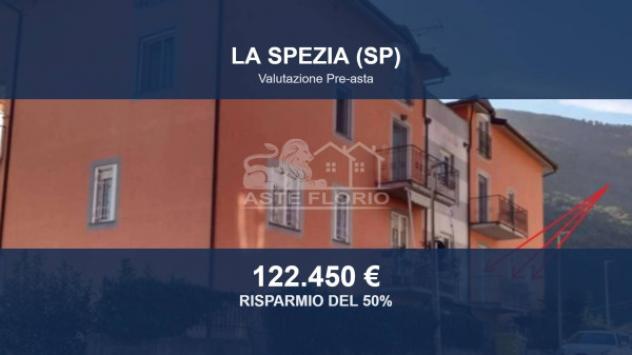 Immobile in asta di 111 m² con più di 5 locali e box auto in vendita a La Spezia