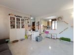 QUADRILOCALE AL PIANO PRIMO CON BOX E CANTINA