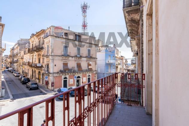 Casa Indipendente in vendita a Ragusa, Centro