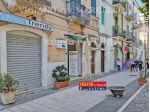 FOGGIA - VENDESI - C.SO GARIBALDI, 51 - COMMERCIALE CON 2 LIVELLI E 2 INGRESSI.