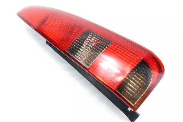 1383603 FARO FANALE POSTERIORE DESTRO FORD FUSION 1.4 D 50KW 5M 5P (2004) RICAMBIO USATO