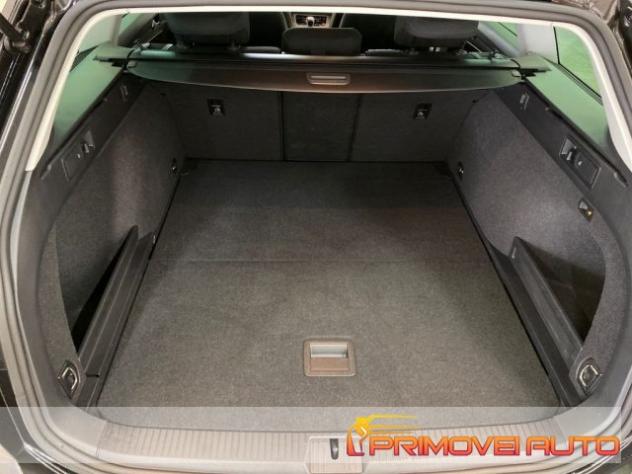 VOLKSWAGEN Passat Variant 2.0 TDI SCR EVO rif. 19572087 - Foto 9