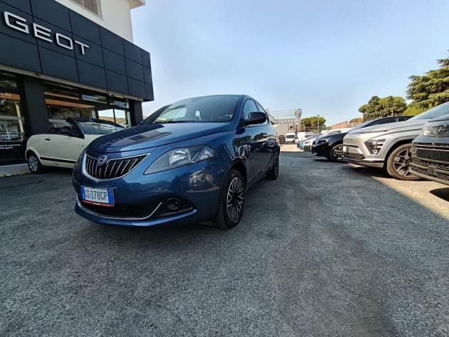 Lancia Ypsilon 1.0 FireFly 70cv Hybrid Gold Plus