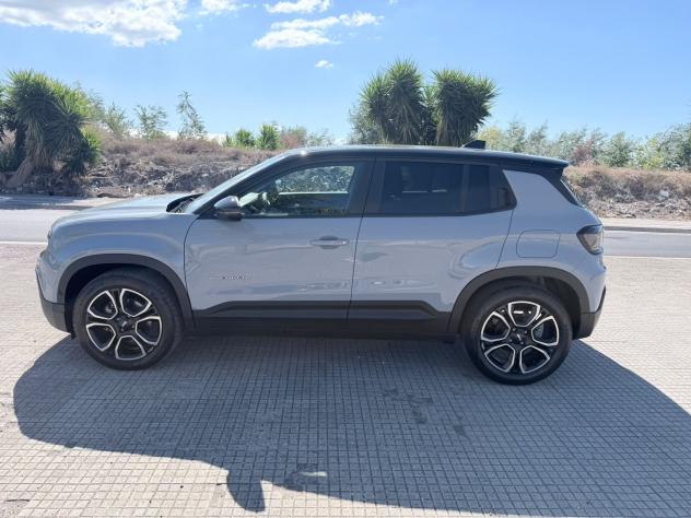 Jeep Avenger 1.2 Turbo 100 CV MHEV Altitude - Foto 8