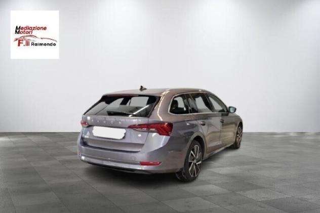 Skoda Octavia 1.5 G-TEC DSG Wagon Executive - Foto 3