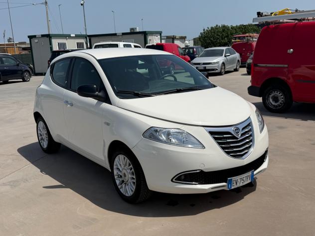 Lancia Ypsilon 1.3 MJT 16V 95 CV 5 porte S&S Gold - Foto 3