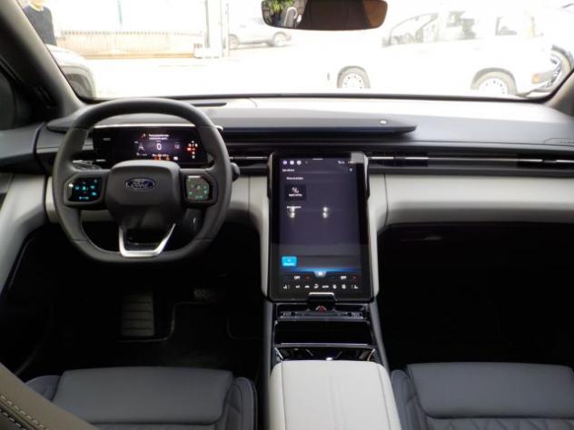 FORD Explorer -E Standard Range Explorer 52 KWH 170CV rif. 23808191 - Foto 6