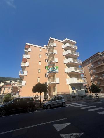 Locale commerciale in vendita a Andora