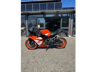KTM RC 125 . rif. 23914587
