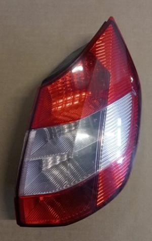 FANALE POST. DX  (Freccia Rosata) 999-U1296528 Parti elettriche  Fanaleria  Fanali  Fanale post. dx. RENAULT - GRAND SCENIC 2004  2009 - 01-04-2004 -